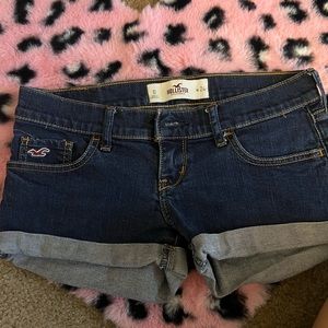 Hollister low rise shorts